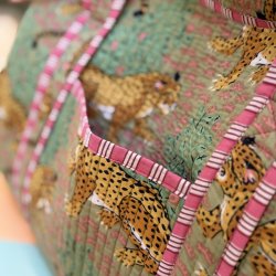 Rejsetaske, jungle, lysgr�n/pink
