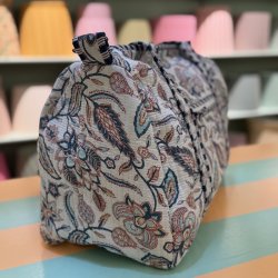 Rejsetaske, blomst, creme/bl�
