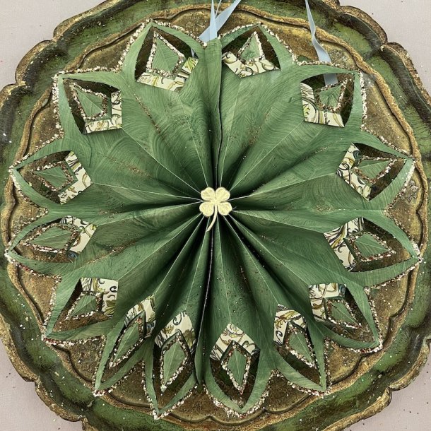 Stor julestjerne nr 9