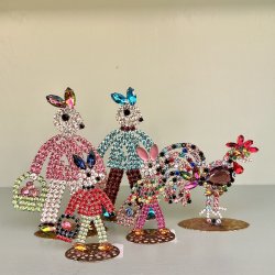 P�ske kanin, Rhinsten