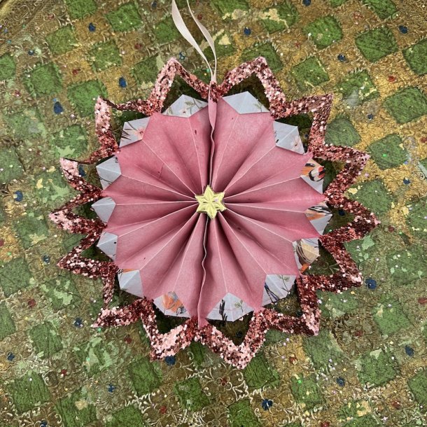 Lille julestjerne nr 15