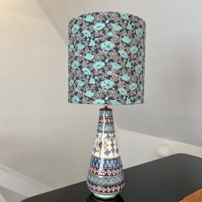 Nr 108 - Bl med grnne blomster