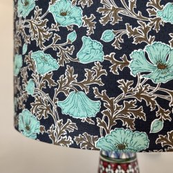 Nr 108 - Bl med grnne blomster