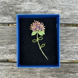 Globe Amaranth broche