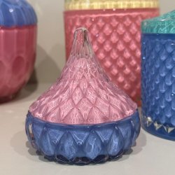 Bonbonniere, lysbl/lysrd