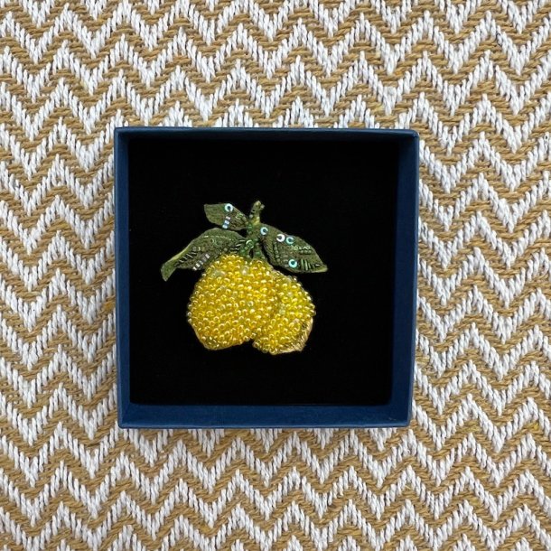 Lemon broche